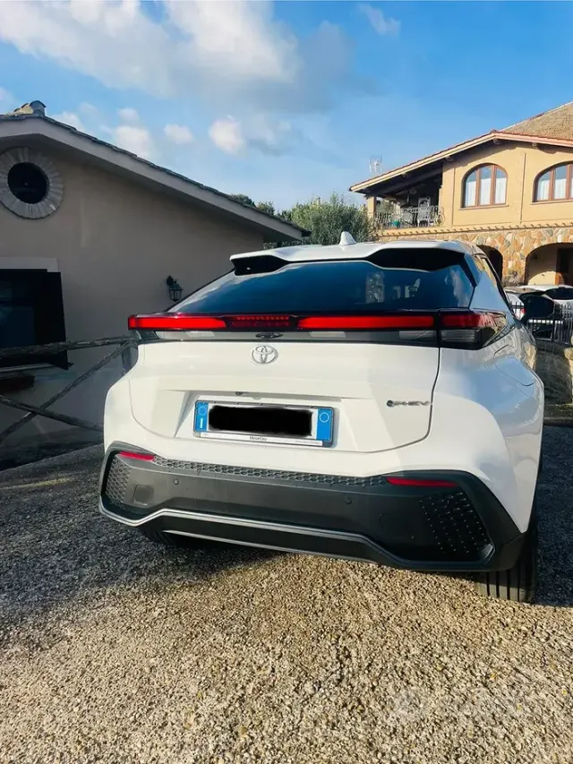 Toyota C-HR (2023-->)