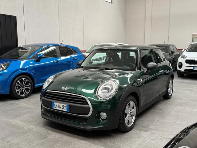MINI Mini 4ª serie (F56)