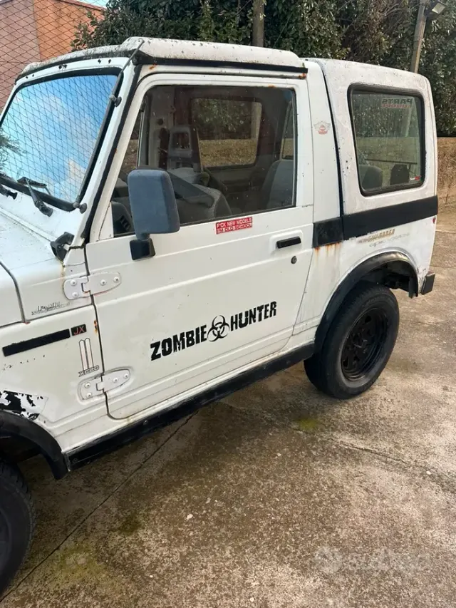 Suzuki SJ400/Samurai