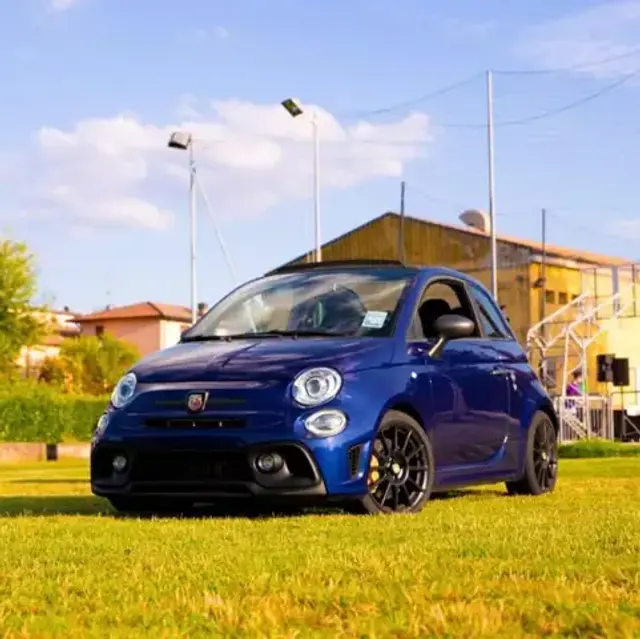Abarth 595 Competizione