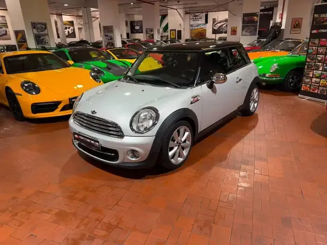 MINI Cooper D
