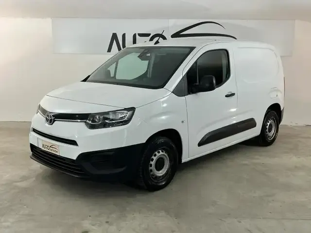 Toyota Proace City