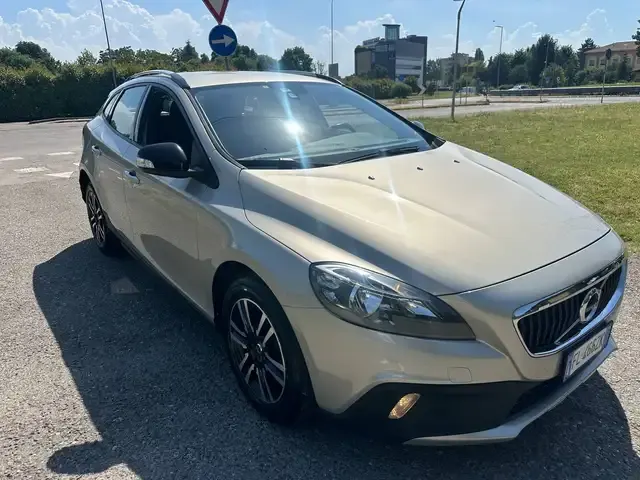 Volvo V40 Cross Country