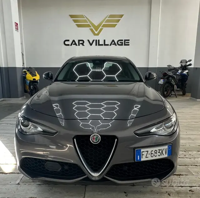 Alfa Romeo Giulia (2016)