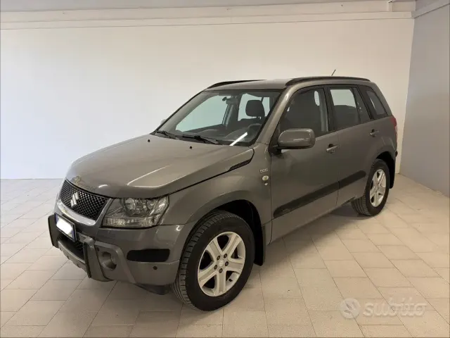 Suzuki Grand Vitara 2ª