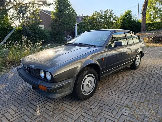 Alfa Romeo Alfetta GT/GTV