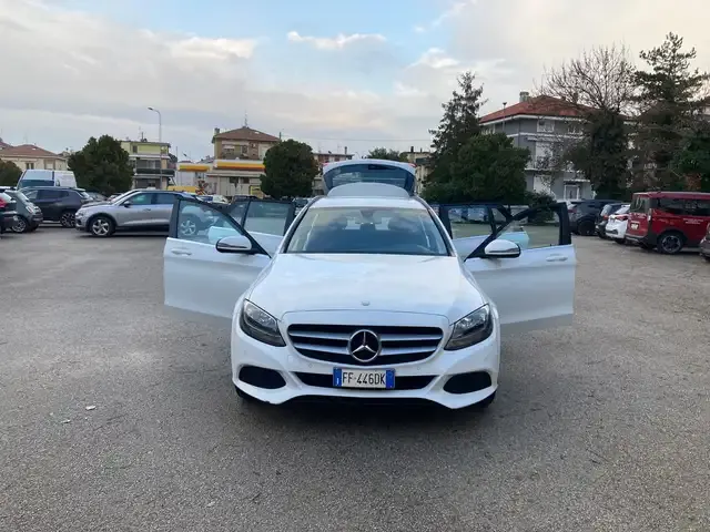 Mercedes-Benz C 180
