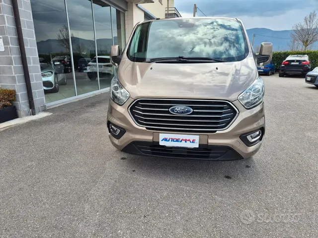 Ford Tourneo Custom 1ª s