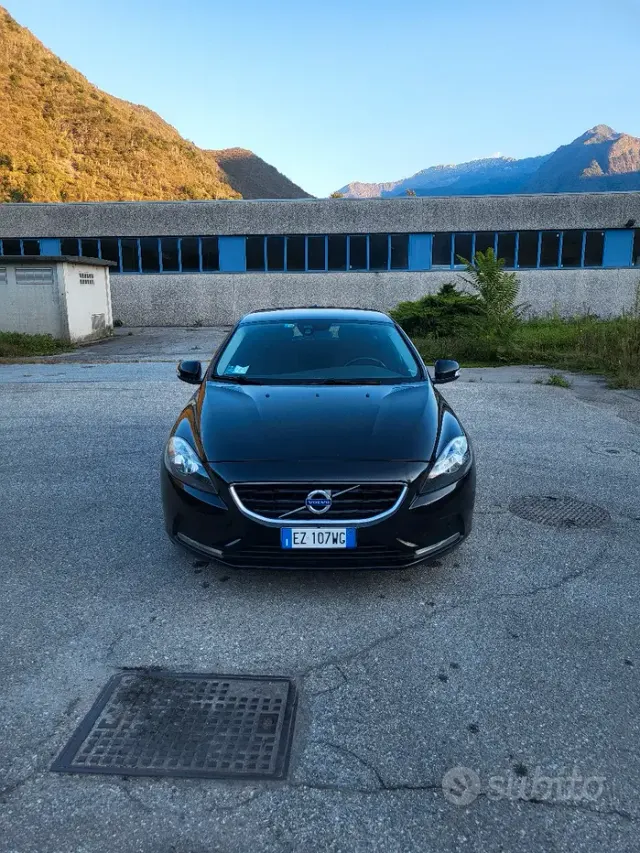 Volvo V40 (2012-2020)