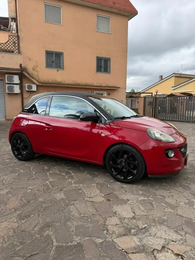 Opel Adam
