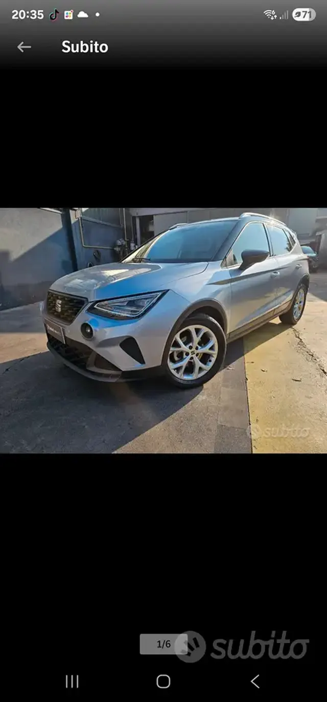 Seat Arona