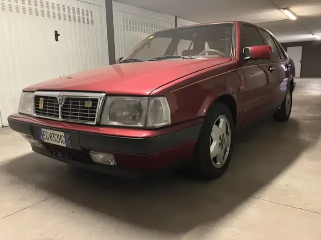 Lancia Thema