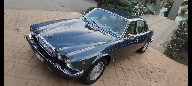 Jaguar XJ6