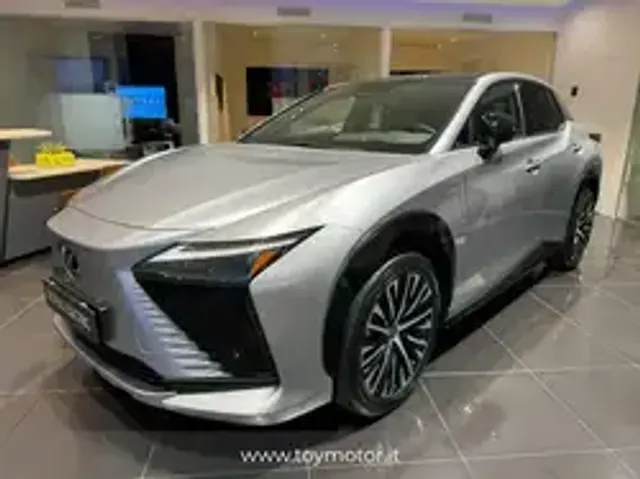 Lexus RZ