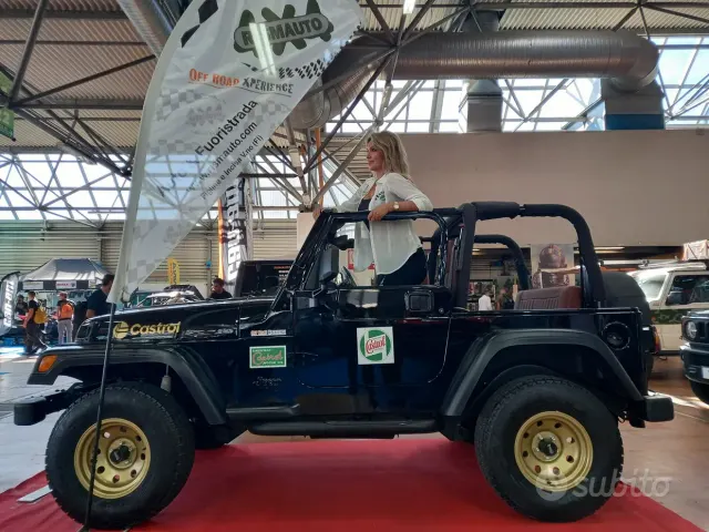 Jeep Wrangler 1ª-2ª s.