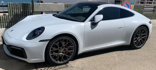 Porsche 992