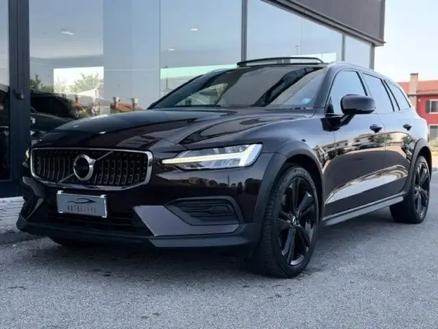 Volvo V60 Cross Country