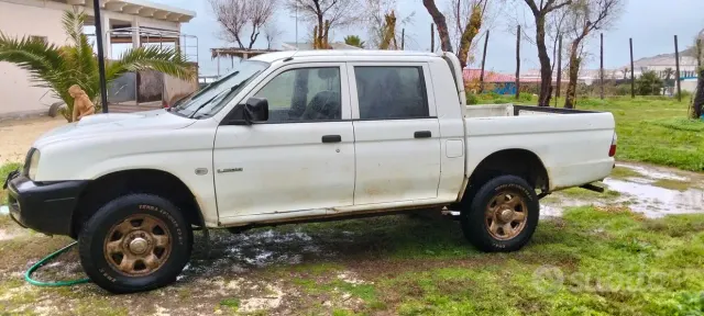 Mitsubishi L200 (2004-2006)
