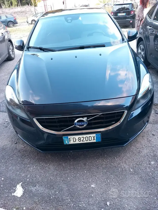 Volvo V40 (2012-2020)