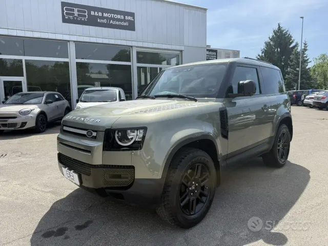 Land Rover Defender (2019)