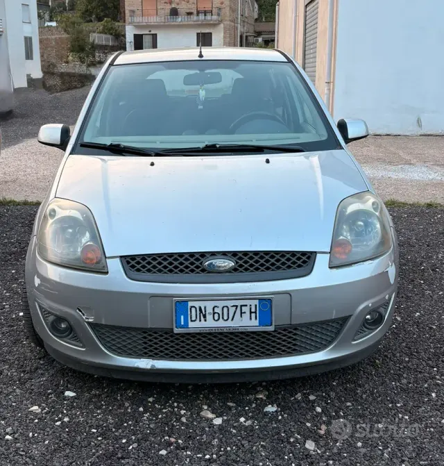 Ford Fiesta 5ª serie