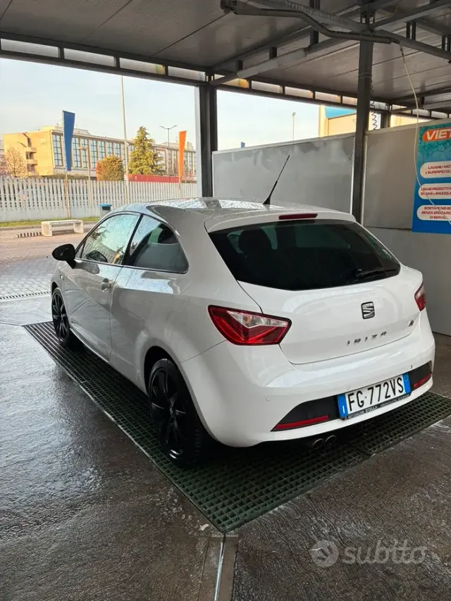 Seat Ibiza 1ª serie