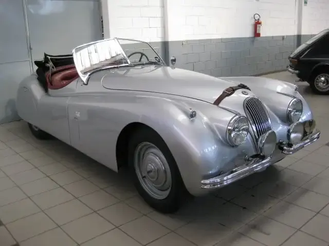 Jaguar XK