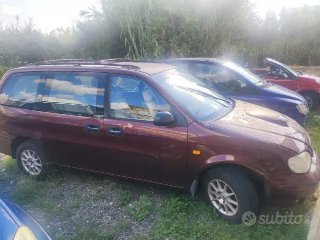 Kia Carnival 1ª serie