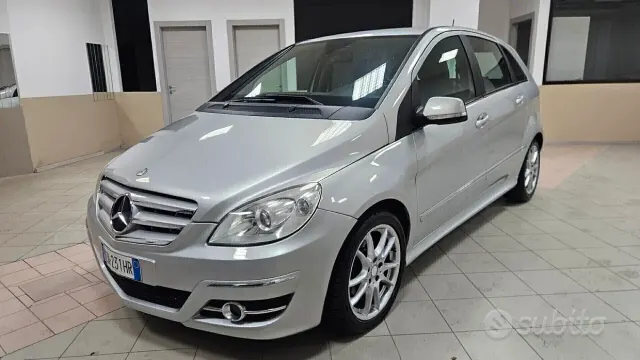Mercedes-Benz Classe B (T245)