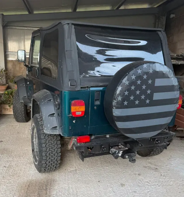 Jeep Wrangler 1ª-2ª s.