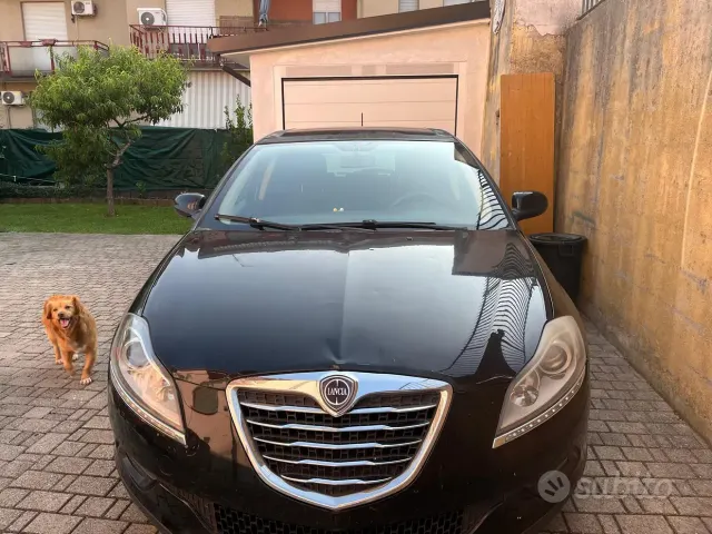 Lancia Delta (2008-2015)
