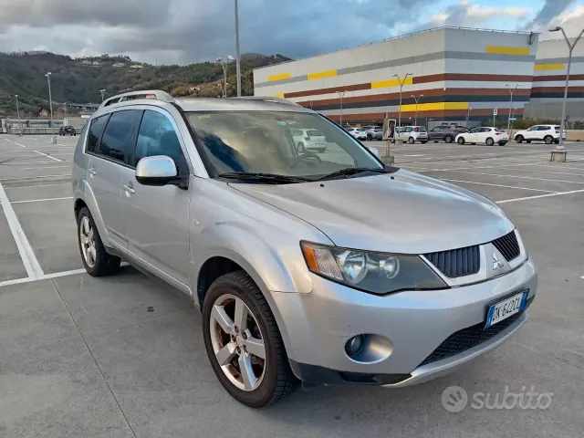 Mitsubishi Outlander 2ª(07-10)