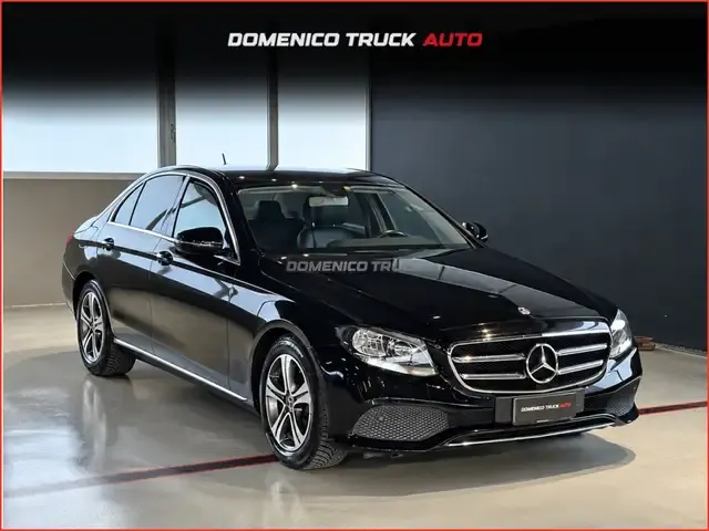 Mercedes-Benz E 220