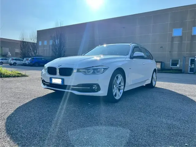 BMW 320