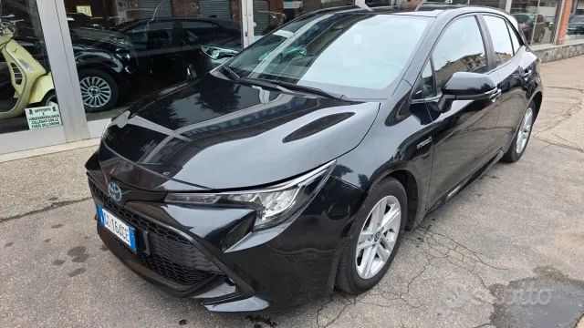 Toyota Corolla (2018-->)