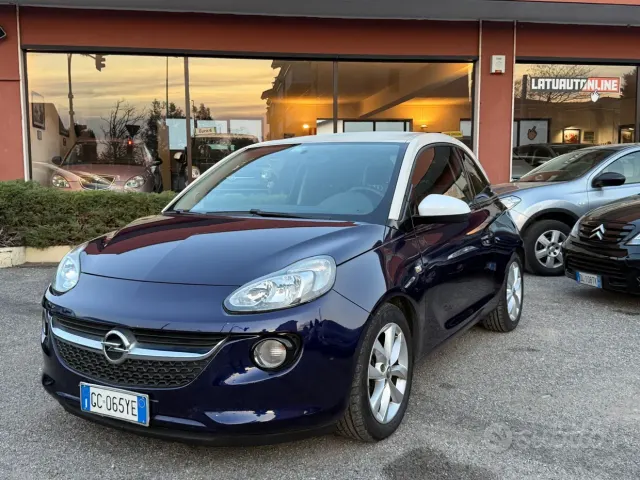 Opel Adam