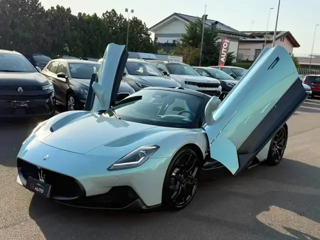 Maserati MC20