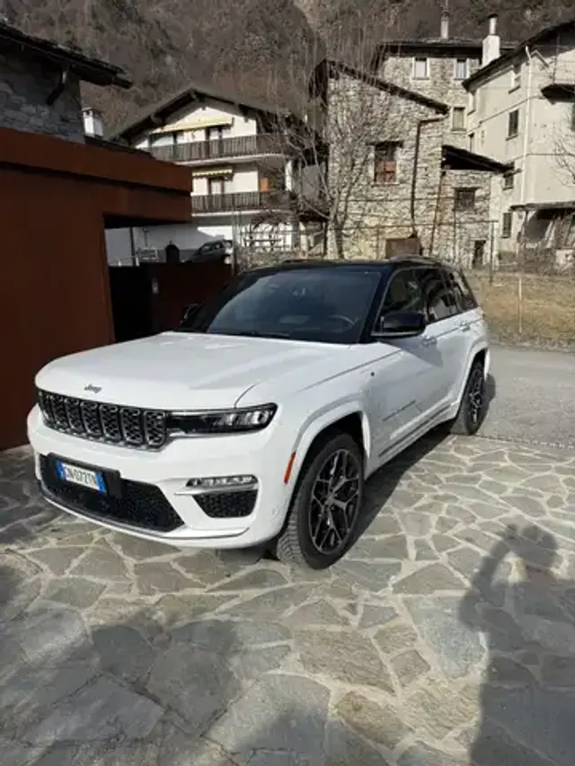 Jeep Grand Cherokee