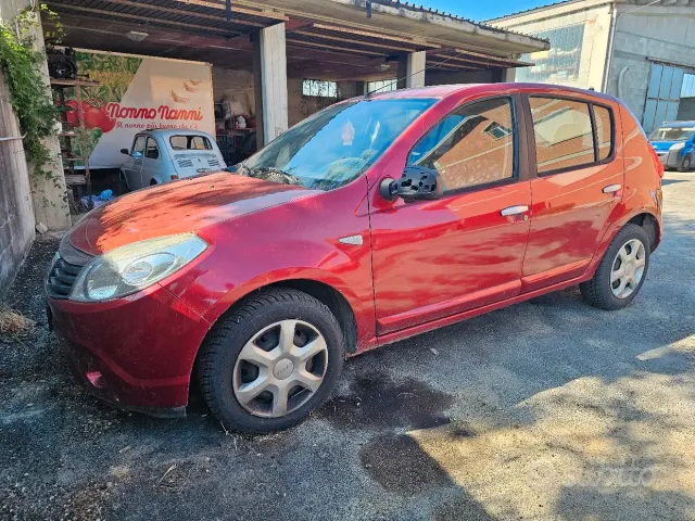 Dacia Sandero 1ª serie