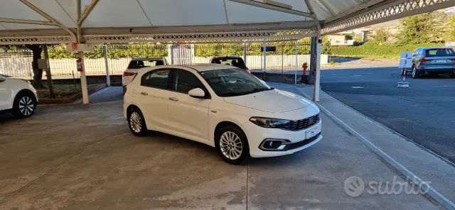 Fiat Tipo (2015-->)