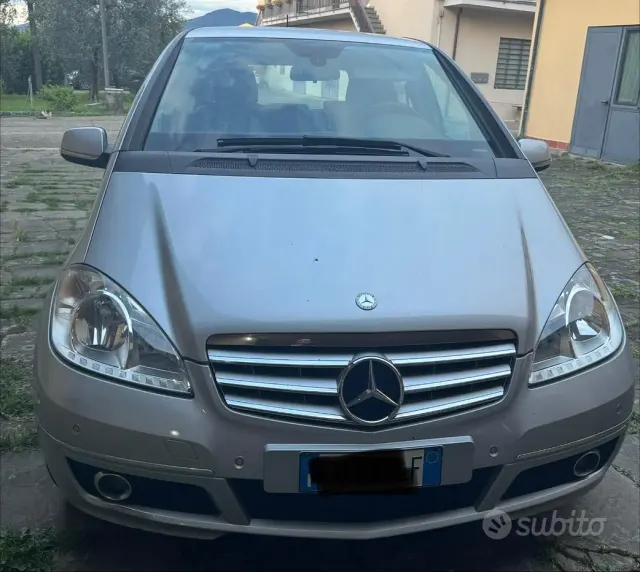 Mercedes-Benz Classe A (W/C169)