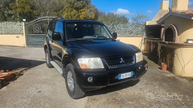 Mitsubishi Pajero (2000-2007)