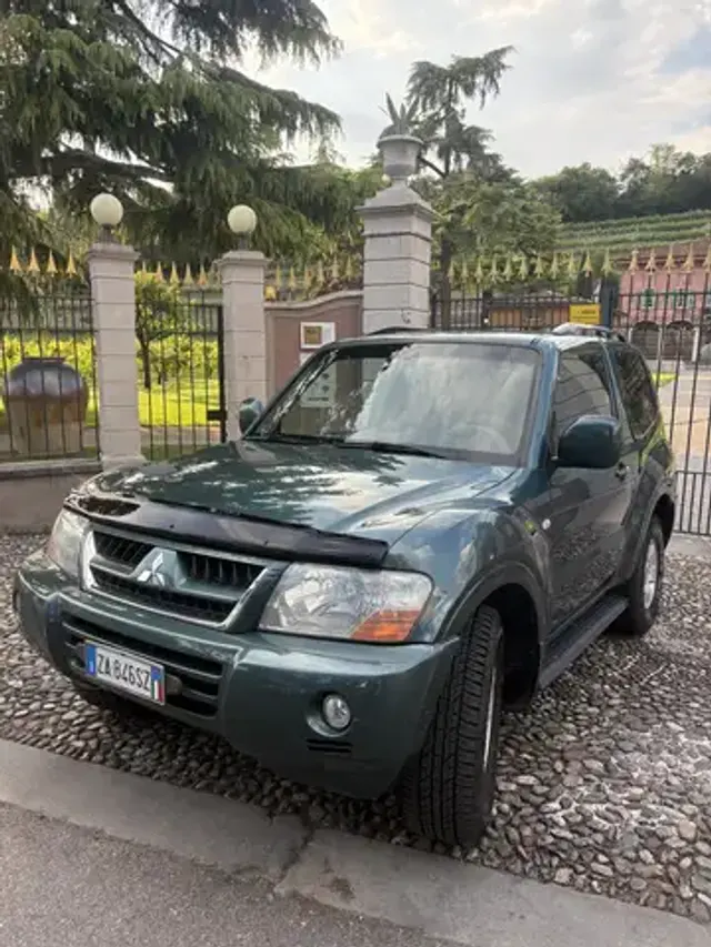 Mitsubishi Pajero