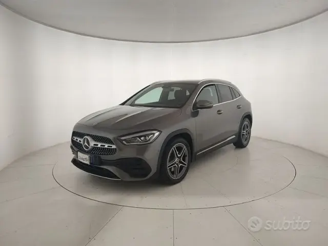 Mercedes-Benz GLA (H247)