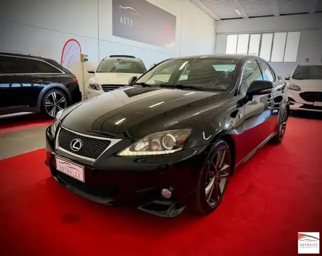 Lexus IS 220d