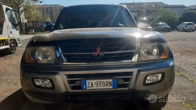 Mitsubishi Pajero (2000-2007)