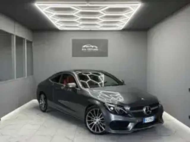 Mercedes-Benz C 220
