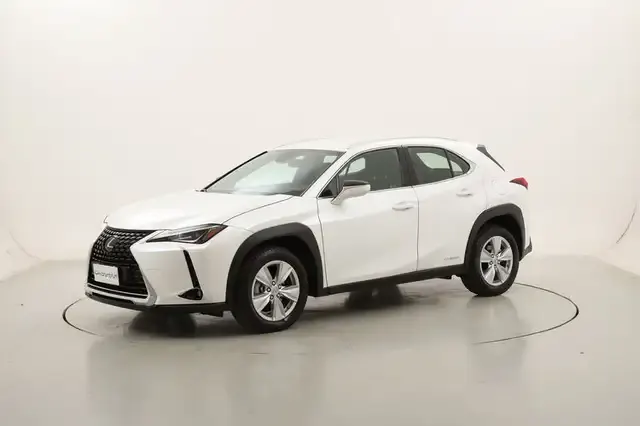 Lexus UX 250h