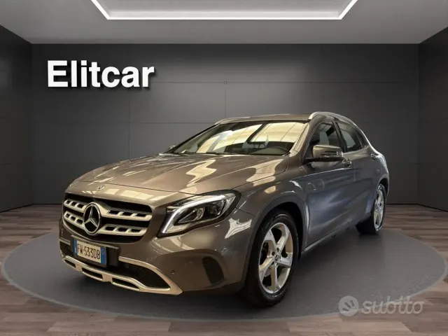 Mercedes-Benz GLA (X156)