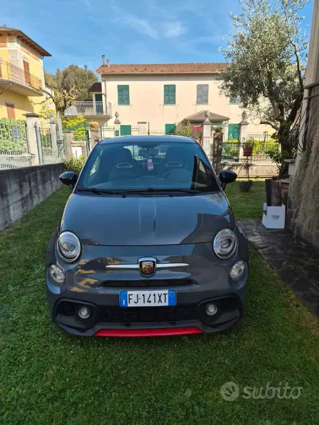 Abarth 695